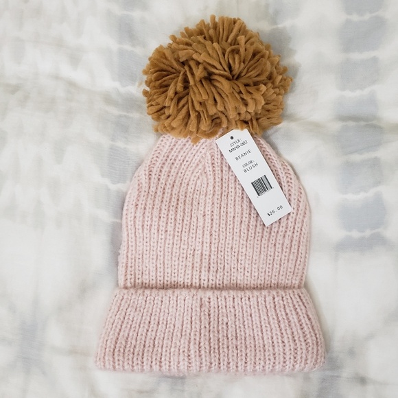 Madden NYC oversized yarn pom beanie (NWT) - Picture 3 of 4